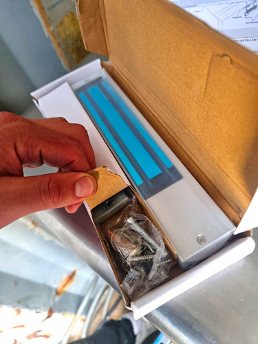 600lb electromagnetic door - 600lb,